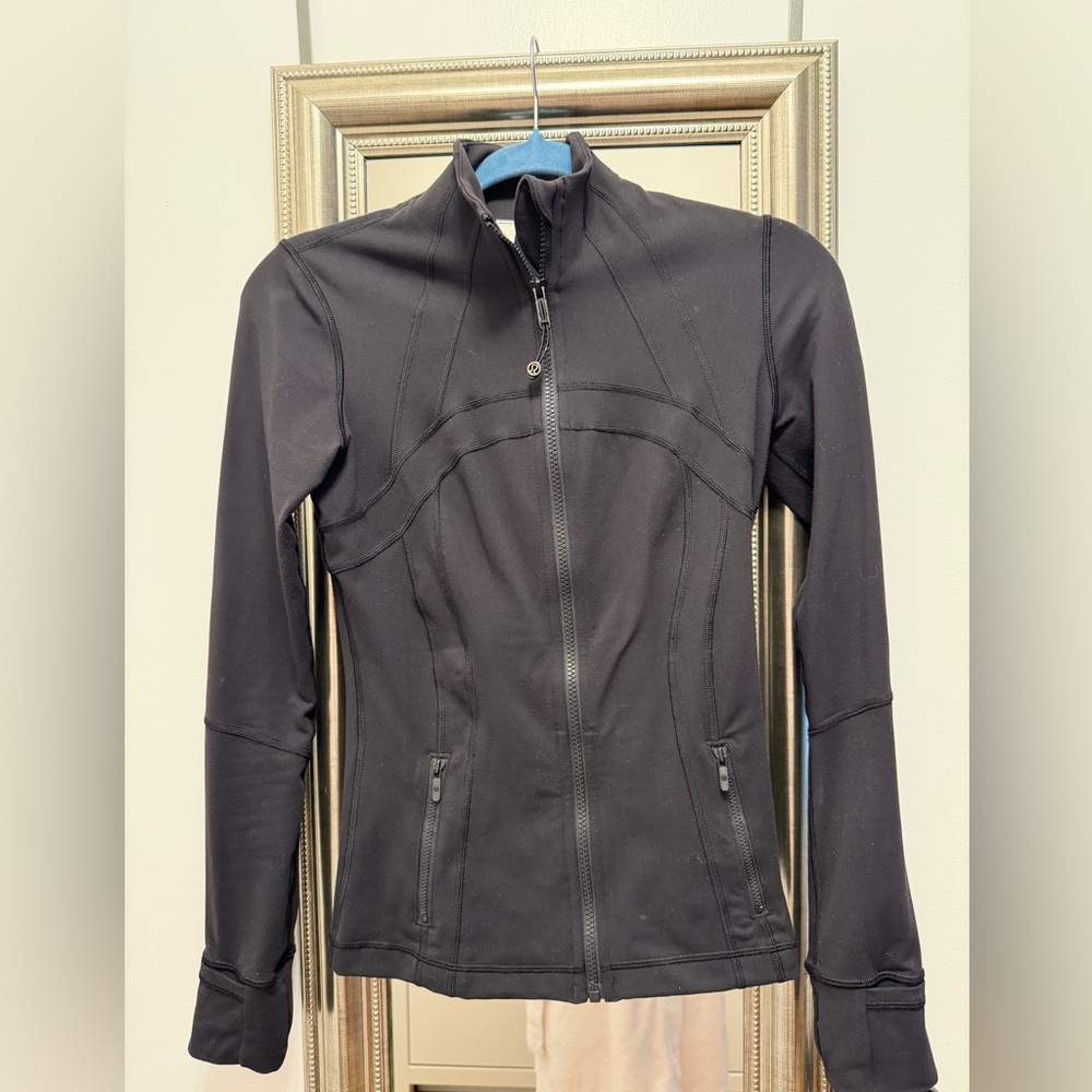 Lululemon Define Jacket Nulu BLACK size:4, worn a couple of times